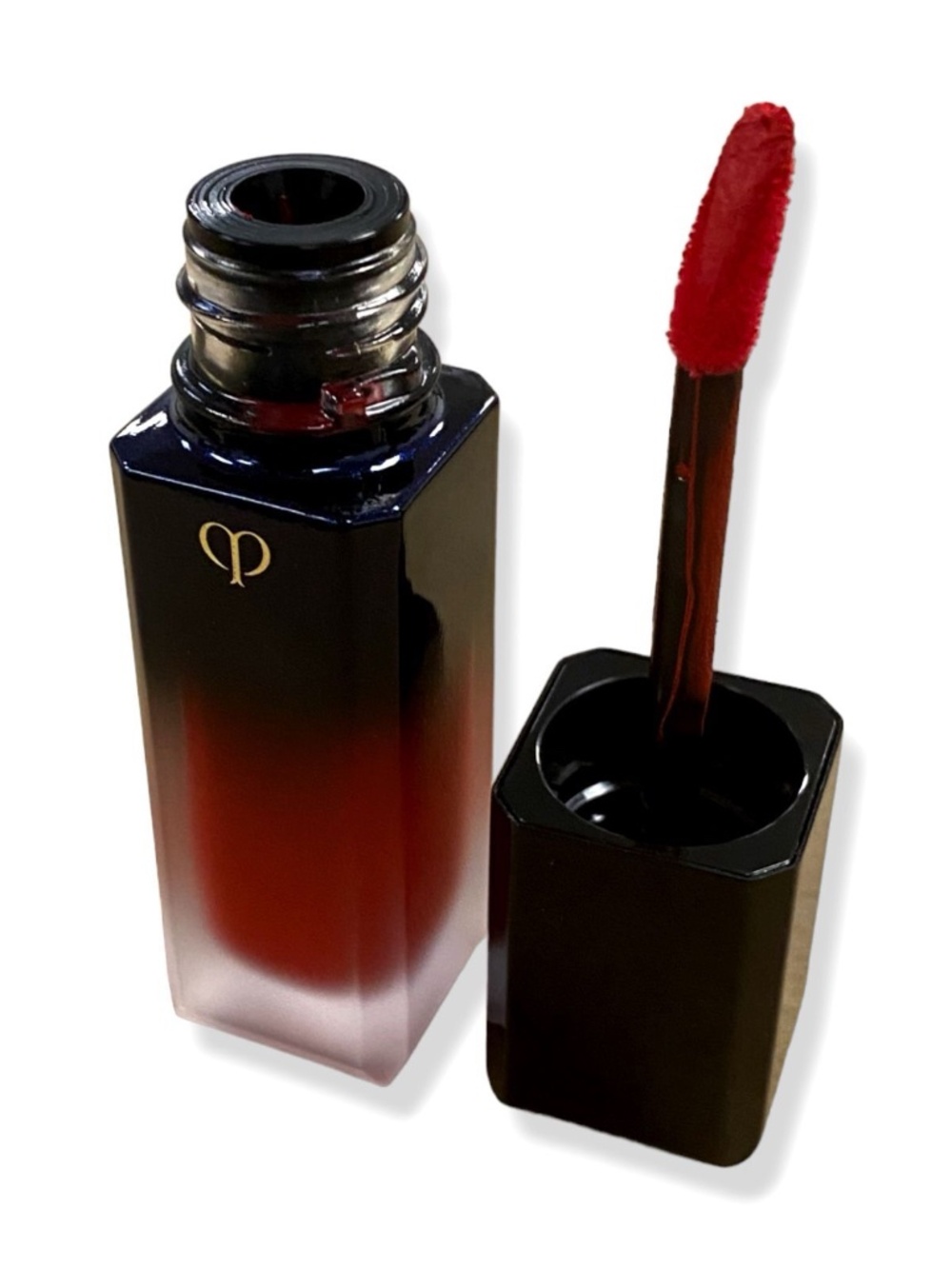Clé de Peau Beauté Radiant Liquid Rouge Matte - 107 Silk Kimono